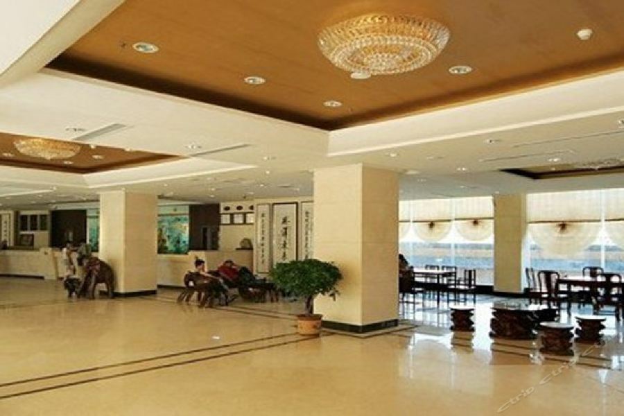 Jingangwan Hotel Yantai Exterior foto